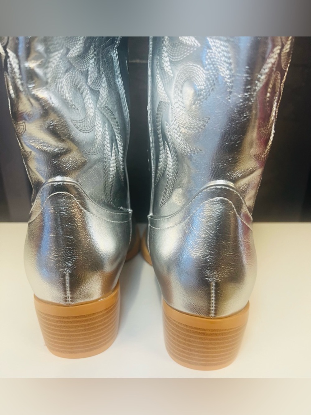 Silver Metallic Cowboy Boots Western Size 7 - Picture 8 of 13